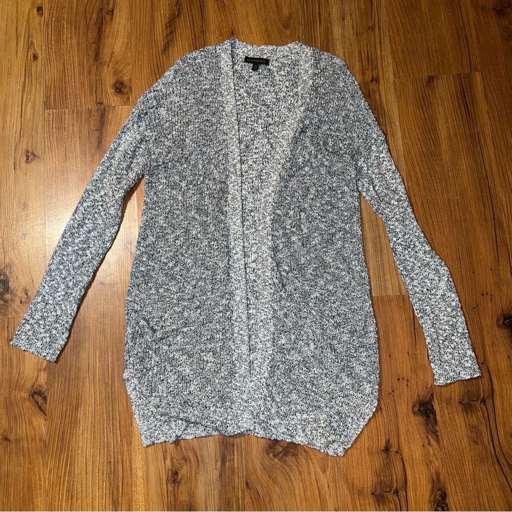 Banana Republic cardigan size M